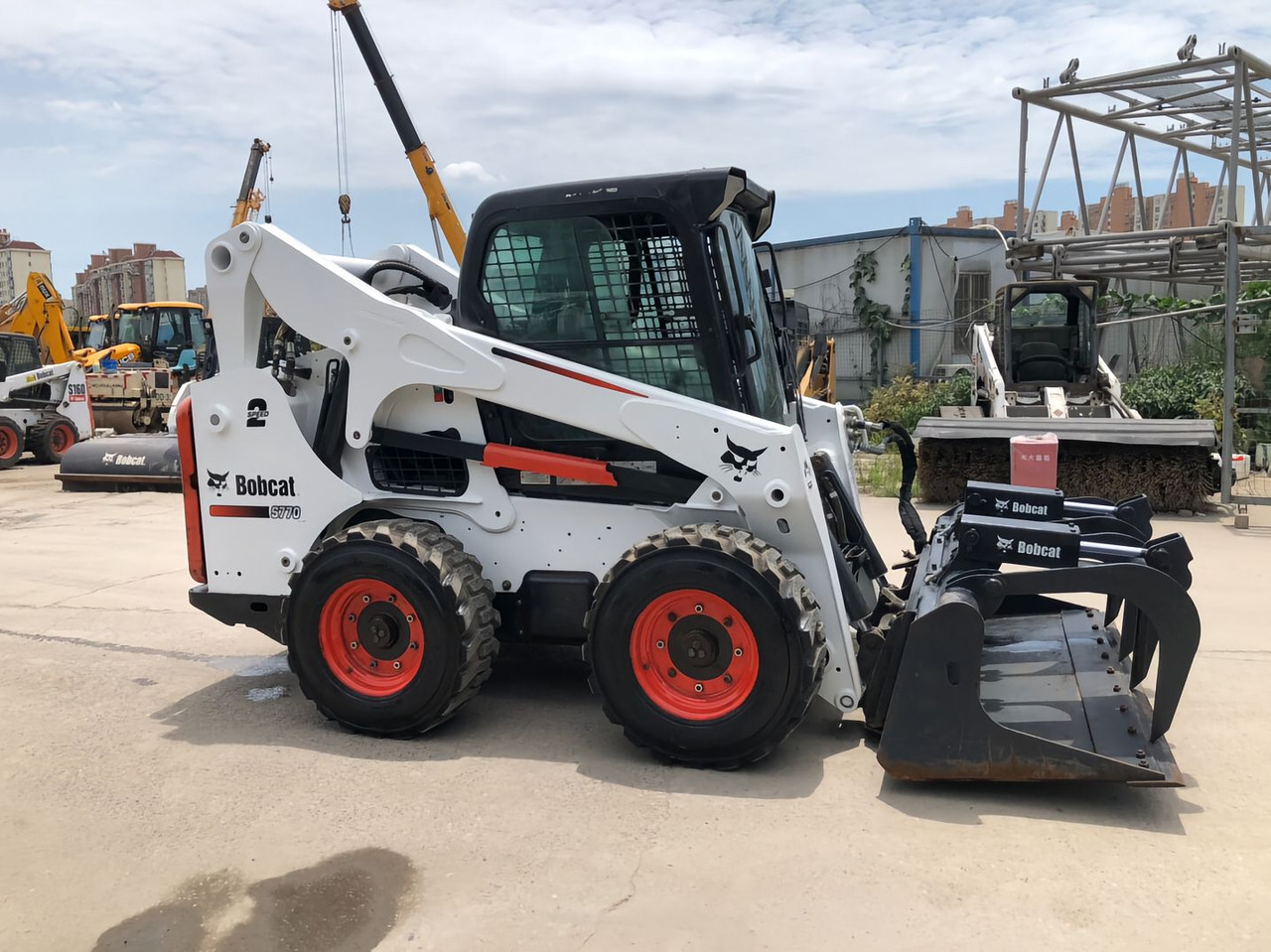 BOBCAT Skid Steer Loader S770 Click for Discount - Skid steer: gambar 4 BOBCAT Skid Steer Loader S770 Click for Discount - Skid steer: gambar 4