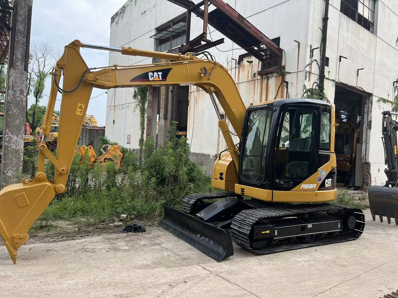 CATERPILLAR 308C Mini Excavator Click for Discount - Ekskavator mini: gambar 1 CATERPILLAR 308C Mini Excavator Click for Discount - Ekskavator mini: gambar 1