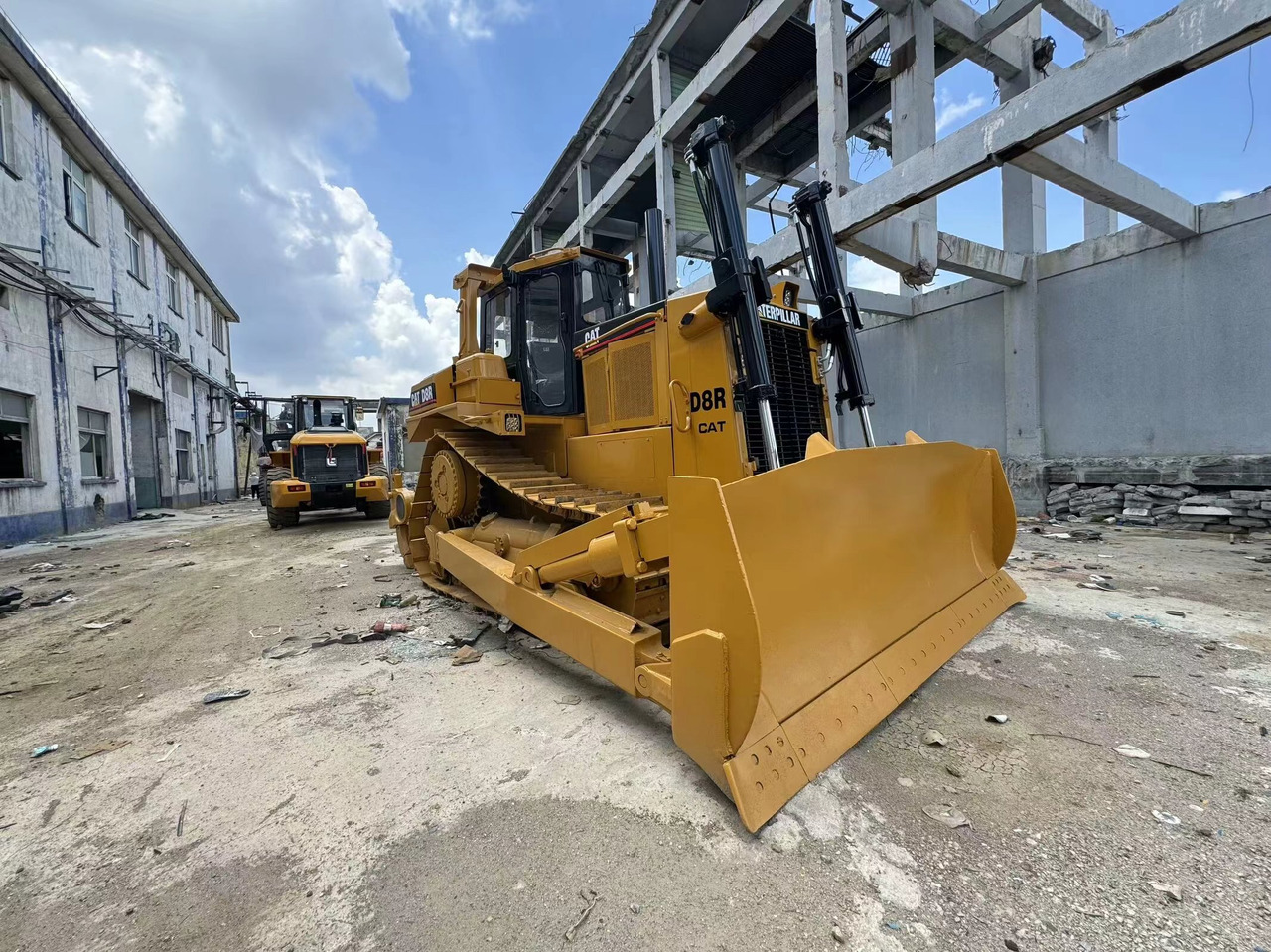 CATERPILLAR D8R Bulldozer Click for Discount - Bulldozer: gambar 3 CATERPILLAR D8R Bulldozer Click for Discount - Bulldozer: gambar 3