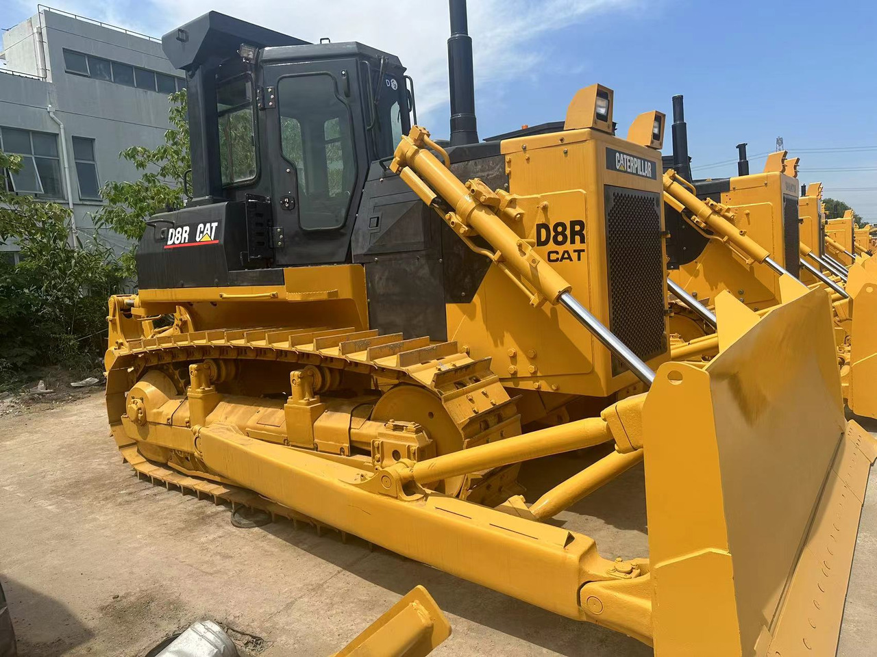 CATERPILLAR D8R Bulldozer Click for Discount - Bulldozer: gambar 3 CATERPILLAR D8R Bulldozer Click for Discount - Bulldozer: gambar 3