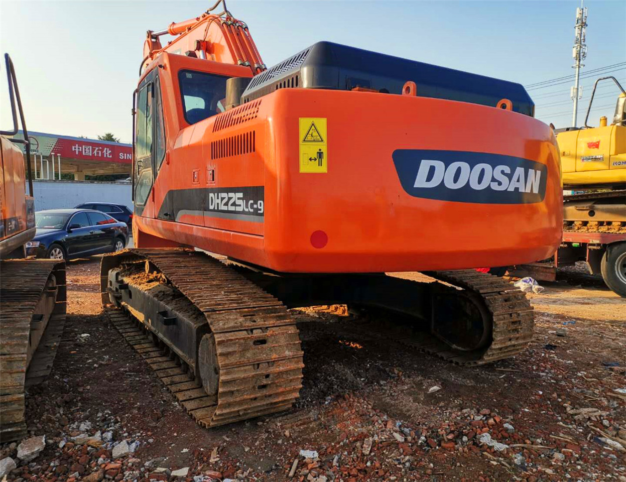 DOOSAN Crawler Excavator DH225 Click Here for Discount - Ekskavator perayap: gambar 5 DOOSAN Crawler Excavator DH225 Click Here for Discount - Ekskavator perayap: gambar 5