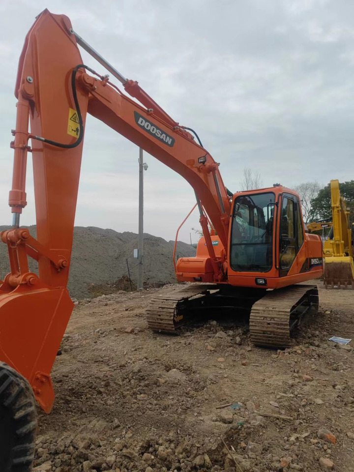 DOOSAN DH150LC-7 Crawler Excavator - Ekskavator perayap: gambar 4 DOOSAN DH150LC-7 Crawler Excavator - Ekskavator perayap: gambar 4