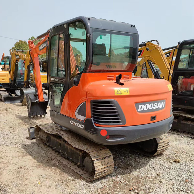 DOOSAN DH60 - Ekskavator perayap: gambar 2 DOOSAN DH60 - Ekskavator perayap: gambar 2