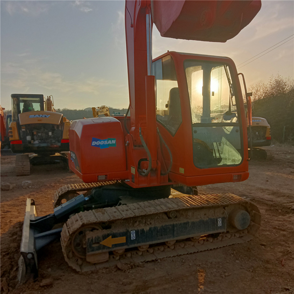 DOOSAN DH80GOLD - Ekskavator perayap: gambar 5 DOOSAN DH80GOLD - Ekskavator perayap: gambar 5