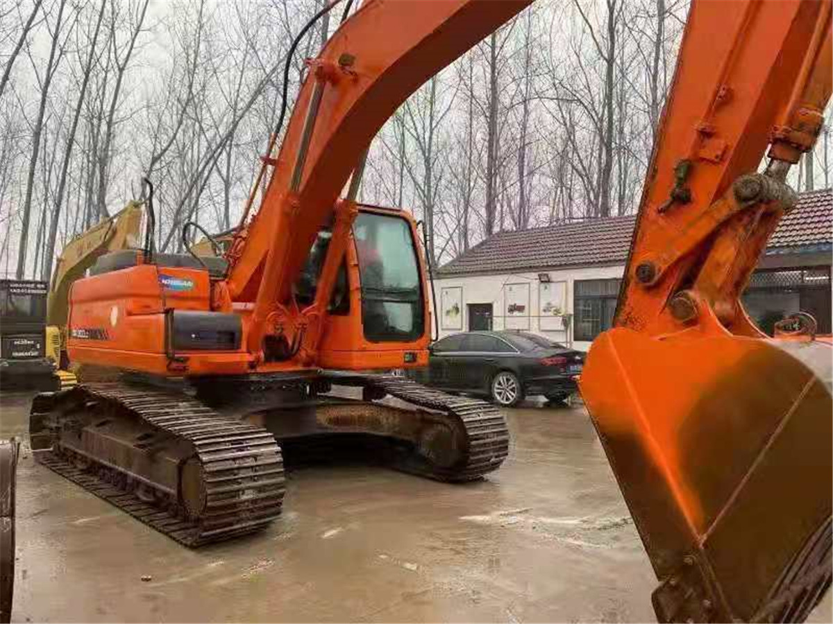 DOOSAN Excavator DX300 Click Here for Discount - Ekskavator: gambar 3 DOOSAN Excavator DX300 Click Here for Discount - Ekskavator: gambar 3