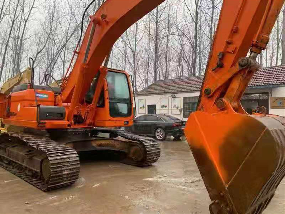 DOOSAN Excavator DX300 Click Here for Discount - Ekskavator: gambar 2 DOOSAN Excavator DX300 Click Here for Discount - Ekskavator: gambar 2