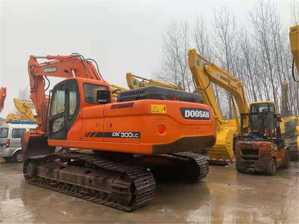 DOOSAN Excavator DX300 Click Here for Discount - Ekskavator: gambar 4 DOOSAN Excavator DX300 Click Here for Discount - Ekskavator: gambar 4