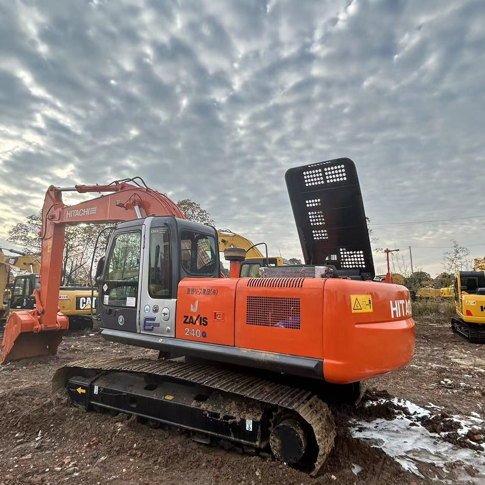 HITACHI Crawler Excavator ZX240 Click Here for Discount - Ekskavator perayap: gambar 3 HITACHI Crawler Excavator ZX240 Click Here for Discount - Ekskavator perayap: gambar 3
