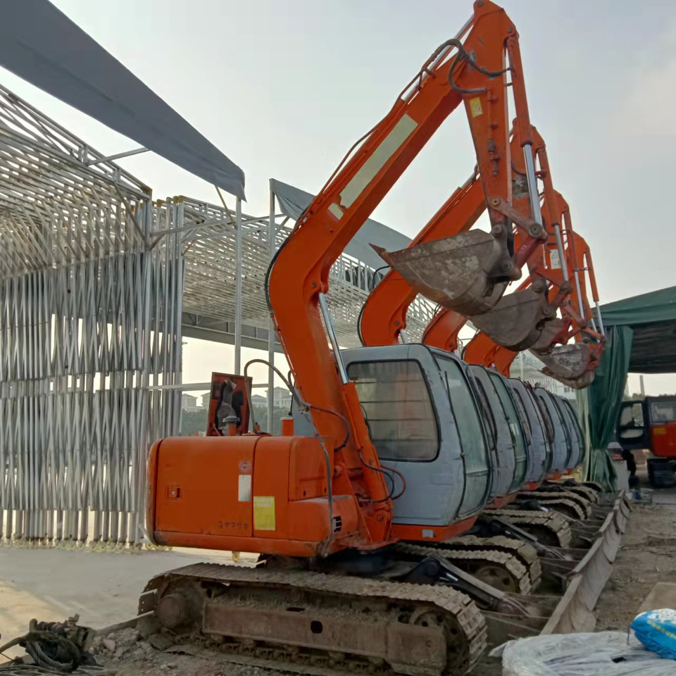 HITACHI EX60-5 - Ekskavator perayap: gambar 2 HITACHI EX60-5 - Ekskavator perayap: gambar 2