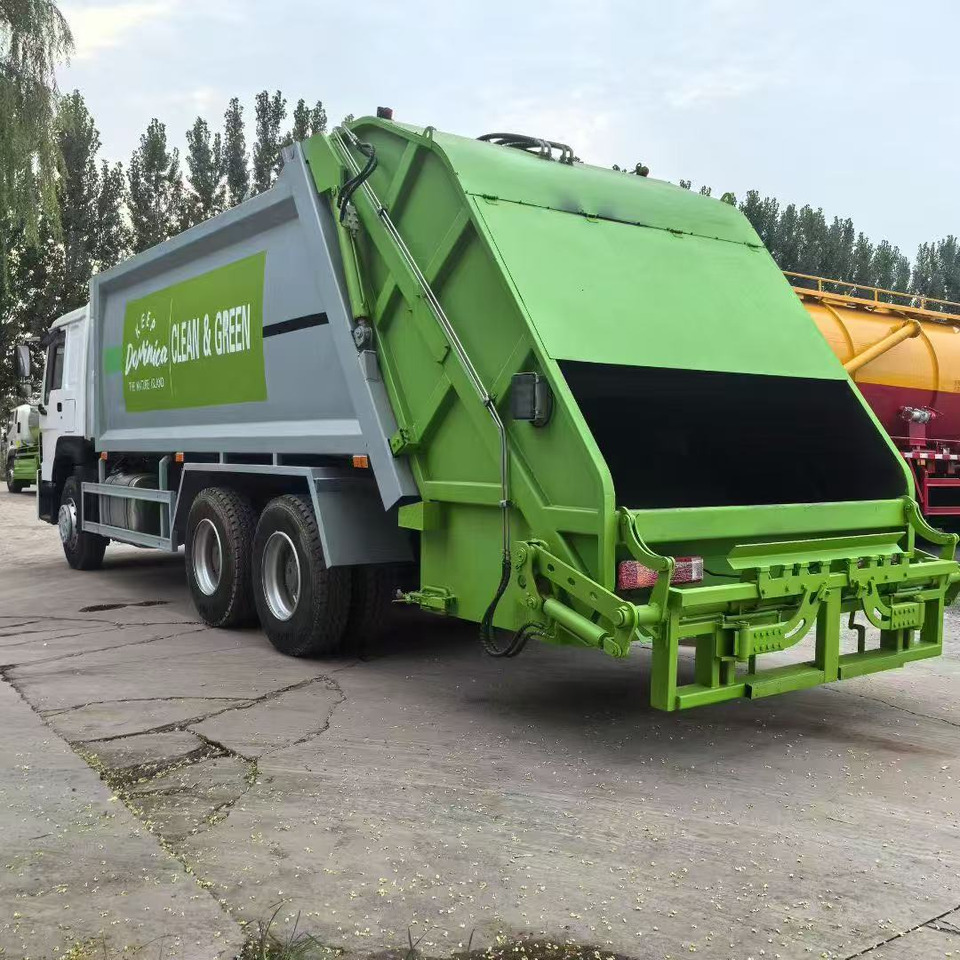 HOWO Garbage Truck Click Here for Discount - Truk sampah: gambar 4 HOWO Garbage Truck Click Here for Discount - Truk sampah: gambar 4