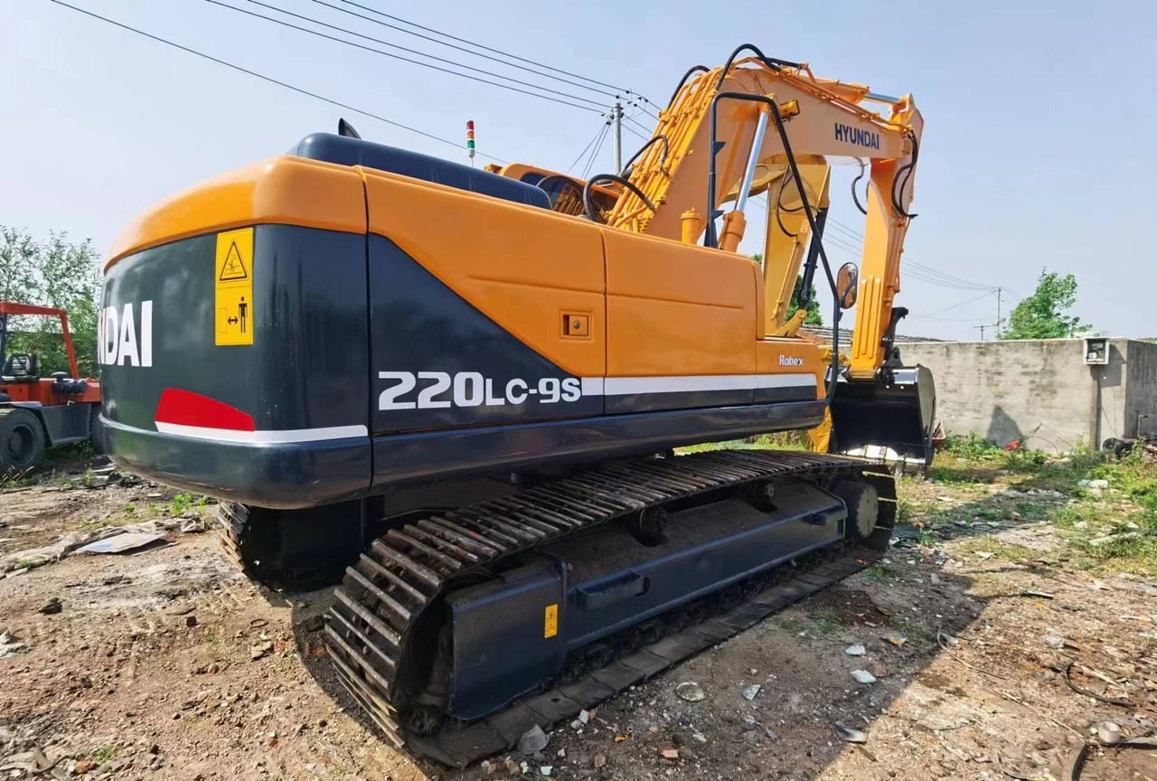 HYUNDAI R220-9S - Ekskavator perayap: gambar 4 HYUNDAI R220-9S - Ekskavator perayap: gambar 4
