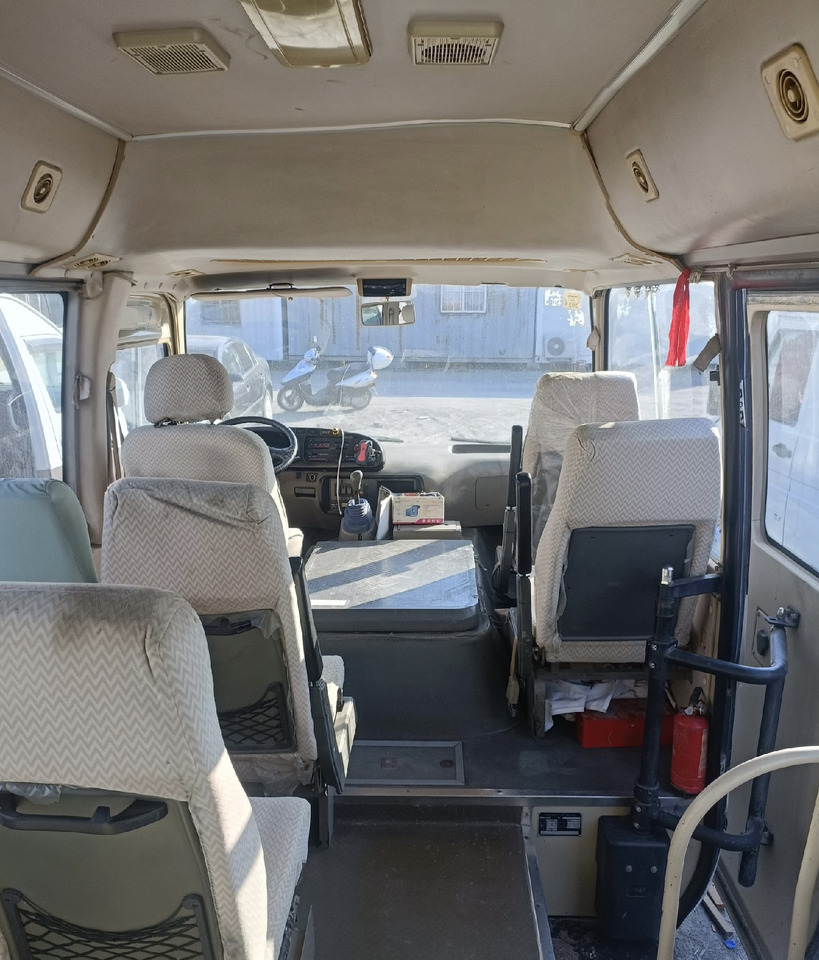 Higer 23-seaters Coach - Bus pariwisata: gambar 4 Higer 23-seaters Coach - Bus pariwisata: gambar 4