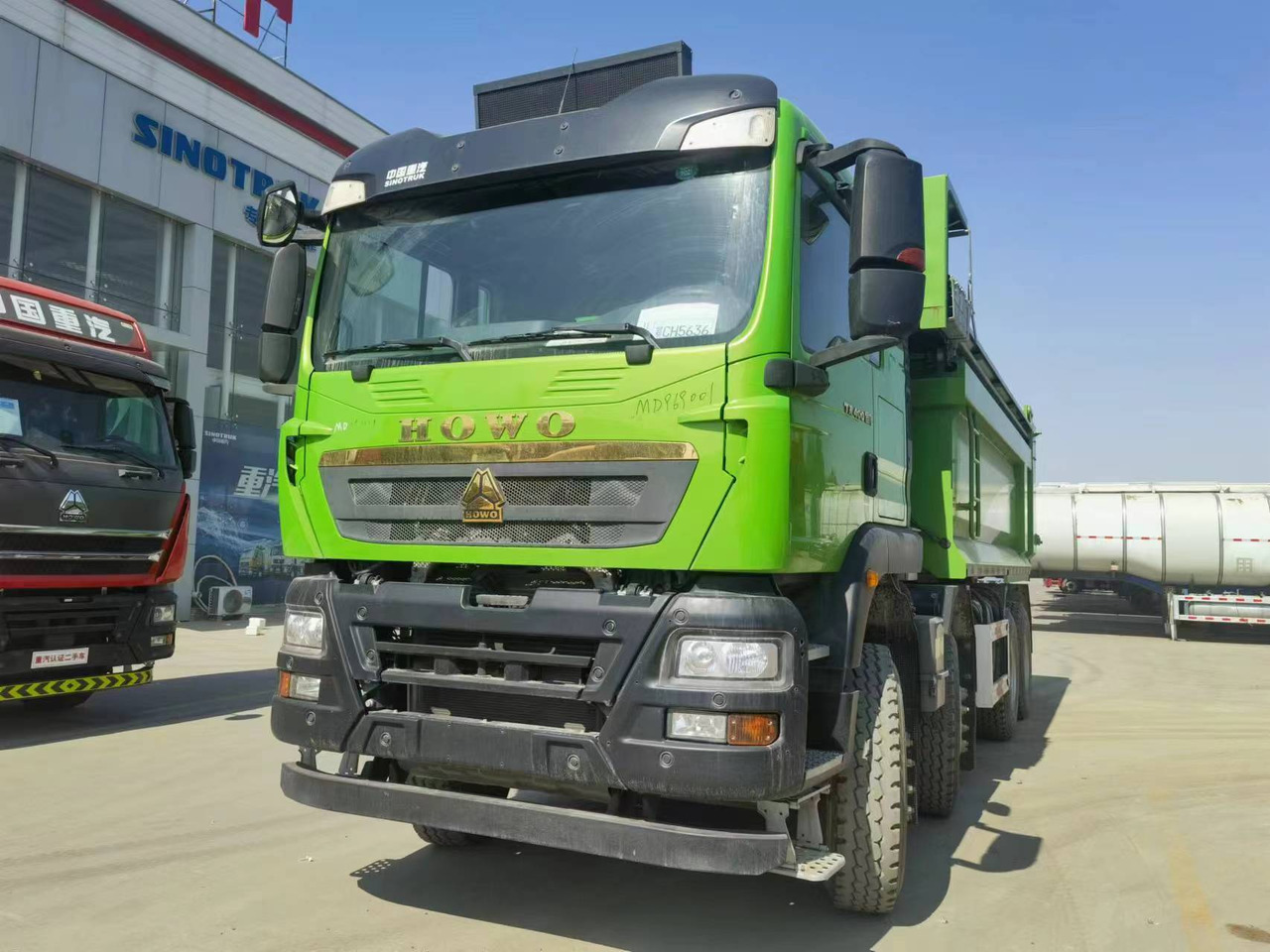Howo Dump Truck TX 400HP Click for Discount - Truk dengan terpal samping: gambar 1 Howo Dump Truck TX 400HP Click for Discount - Truk dengan terpal samping: gambar 1