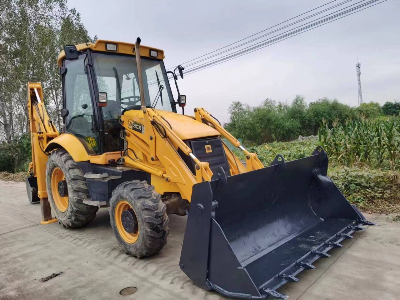 JCB Backhoe Loader 3CX Click Here for Discount - Backhoe loader: gambar 3 JCB Backhoe Loader 3CX Click Here for Discount - Backhoe loader: gambar 3