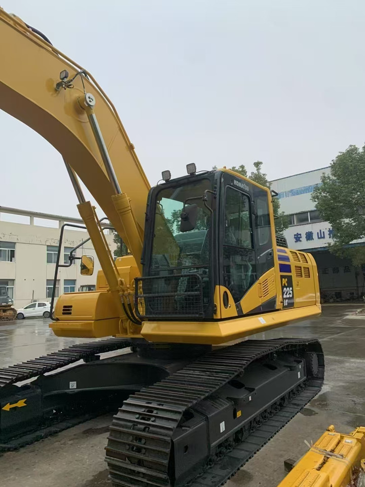 KOMATSU Crawler Excavator PC225 New - Ekskavator perayap: gambar 1 KOMATSU Crawler Excavator PC225 New - Ekskavator perayap: gambar 1