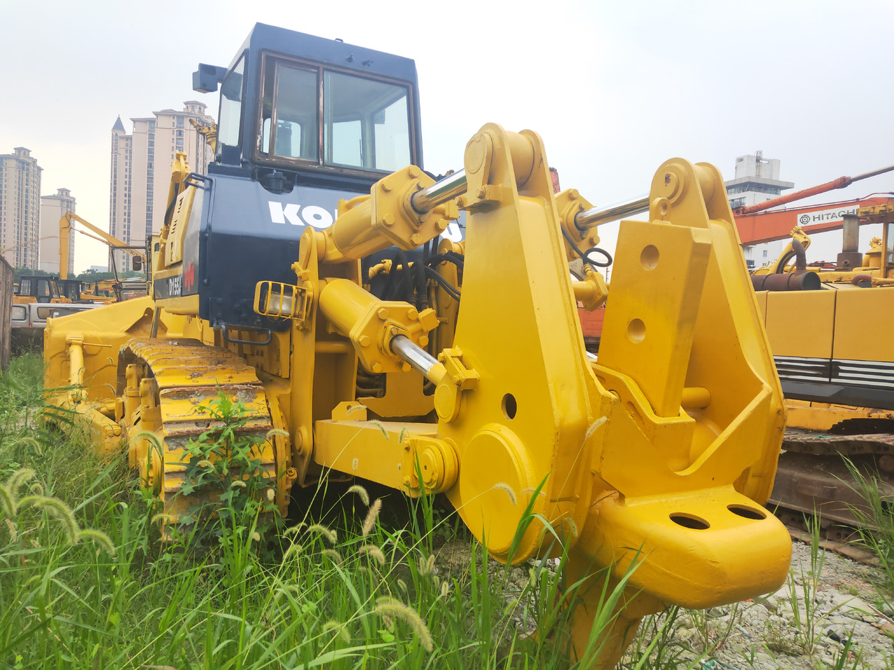 KOMATSU D155A-2 - Bulldozer: gambar 5 KOMATSU D155A-2 - Bulldozer: gambar 5