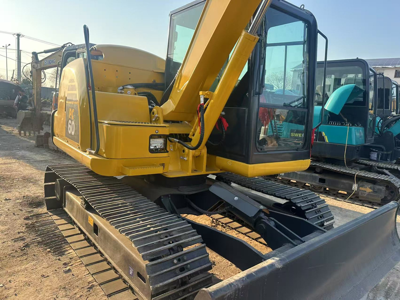 KOMATSU PC60 - Ekskavator perayap: gambar 2 KOMATSU PC60 - Ekskavator perayap: gambar 2