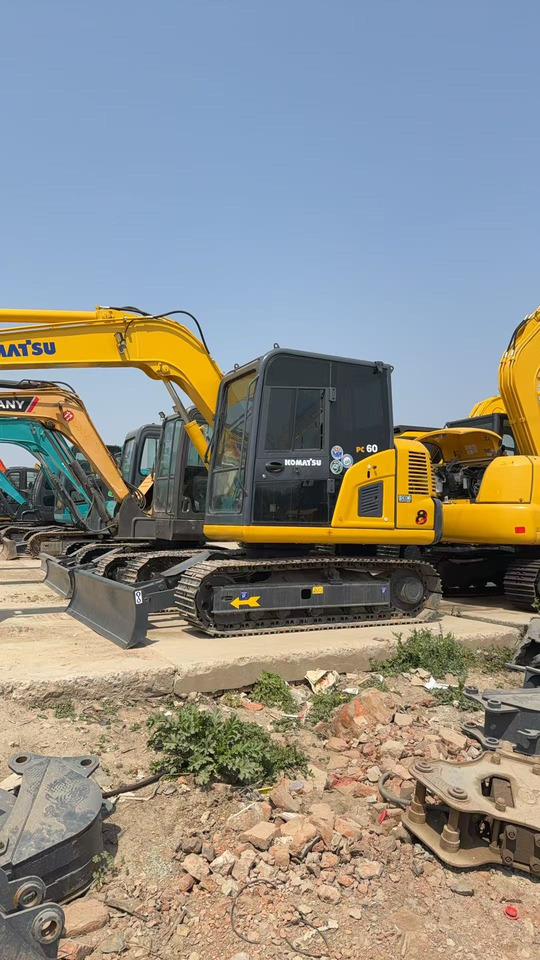 KOMATSU PC60 - Ekskavator perayap: gambar 2 KOMATSU PC60 - Ekskavator perayap: gambar 2