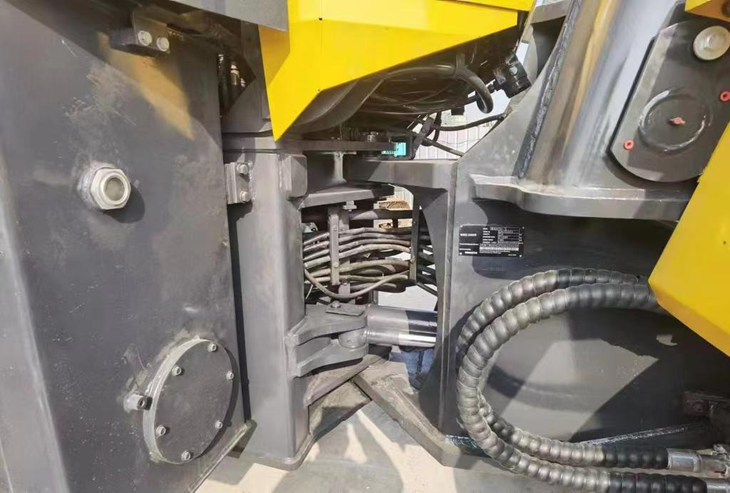 KOMATSU WA470 Wheel Loader Click for Discount - Wheel loader: gambar 5 KOMATSU WA470 Wheel Loader Click for Discount - Wheel loader: gambar 5