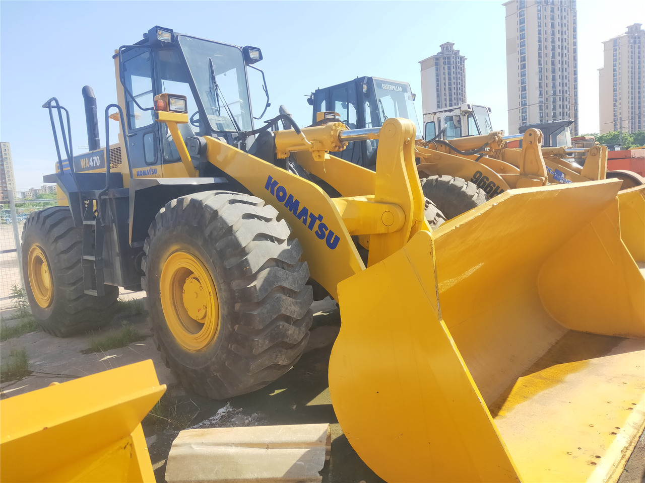KOMATSU Wheel Loader WA470-3 Click Here for Discount - Wheel loader: gambar 1 KOMATSU Wheel Loader WA470-3 Click Here for Discount - Wheel loader: gambar 1