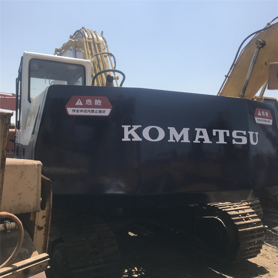 Komatsu Excavator PC200-5 - Ekskavator: gambar 5 Komatsu Excavator PC200-5 - Ekskavator: gambar 5