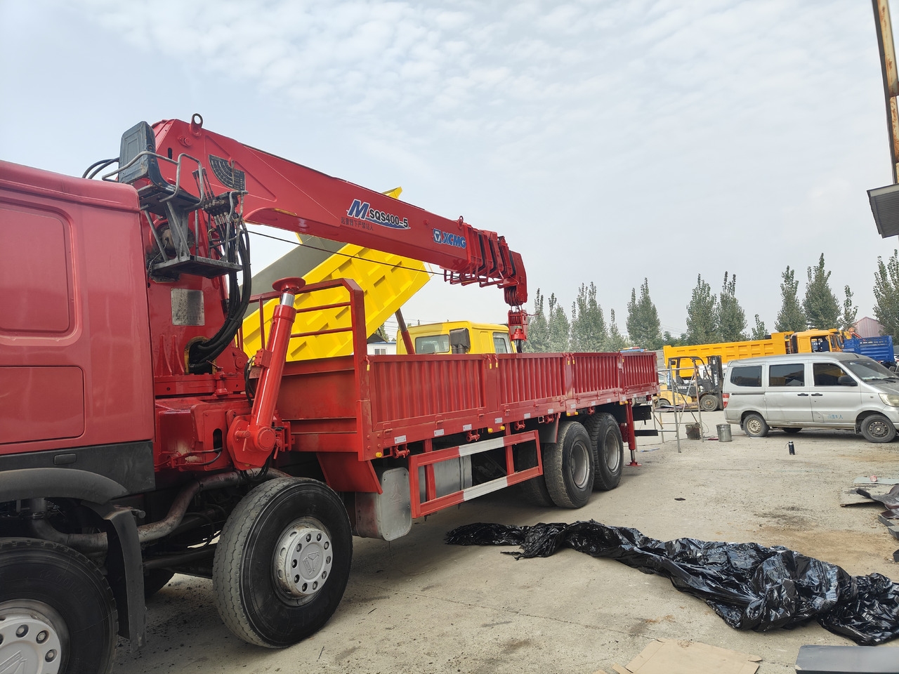 SINOTRUK HOWO 8X4 16 TONS CLICK HERE FOR DISCOUNT - Truk derek: gambar 4 SINOTRUK HOWO 8X4 16 TONS CLICK HERE FOR DISCOUNT - Truk derek: gambar 4