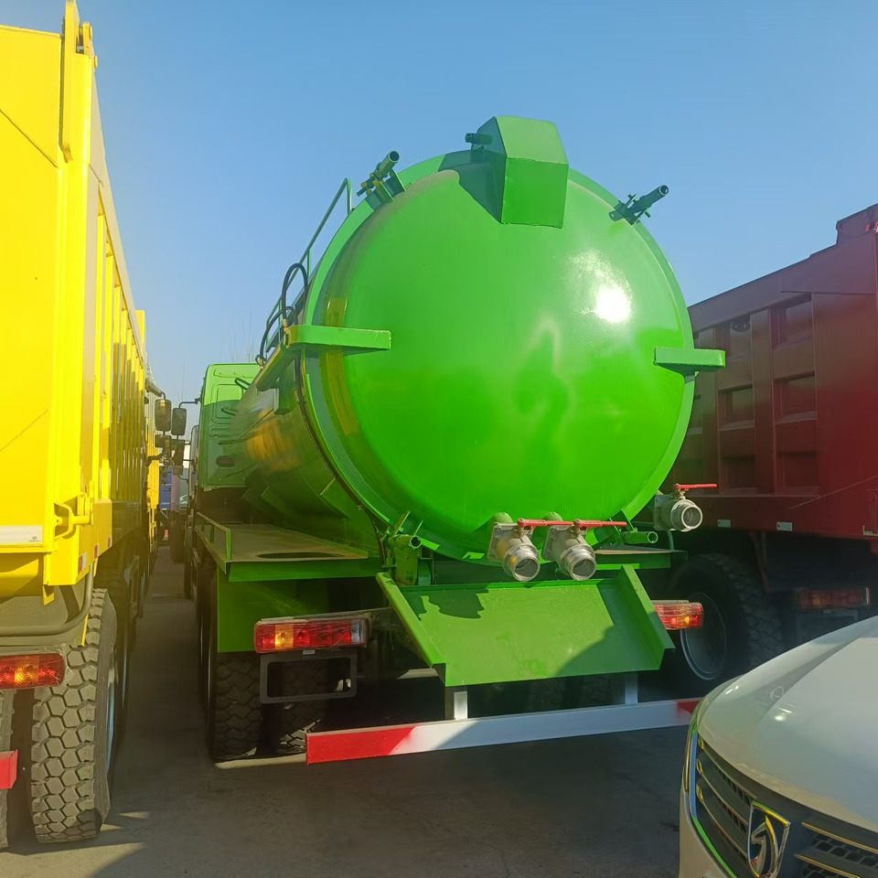 Truk vakum SINOTRUK HOWO Sewage Suction Truck 6*4 Click Here for Discount: gambar 9 Truk vakum SINOTRUK HOWO Sewage Suction Truck 6*4 Click Here for Discount: gambar 9