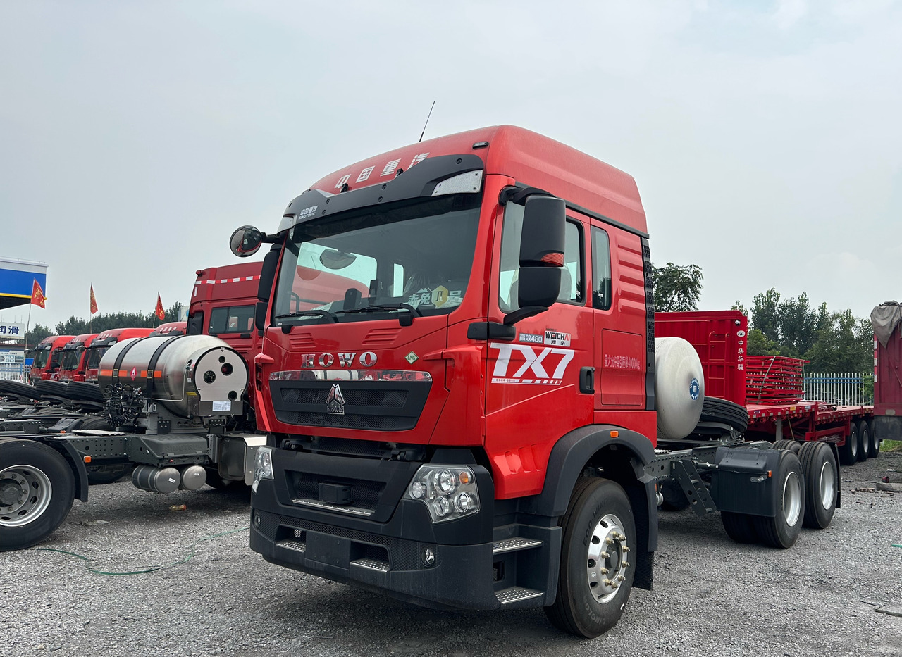 SINOTRUK HOWO TX480HP Tractor Unit Click for Discount - Truk jungkit: gambar 2 SINOTRUK HOWO TX480HP Tractor Unit Click for Discount - Truk jungkit: gambar 2