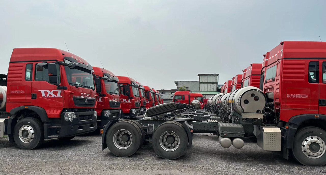 SINOTRUK HOWO TX480HP Tractor Unit Click for Discount - Truk jungkit: gambar 5 SINOTRUK HOWO TX480HP Tractor Unit Click for Discount - Truk jungkit: gambar 5