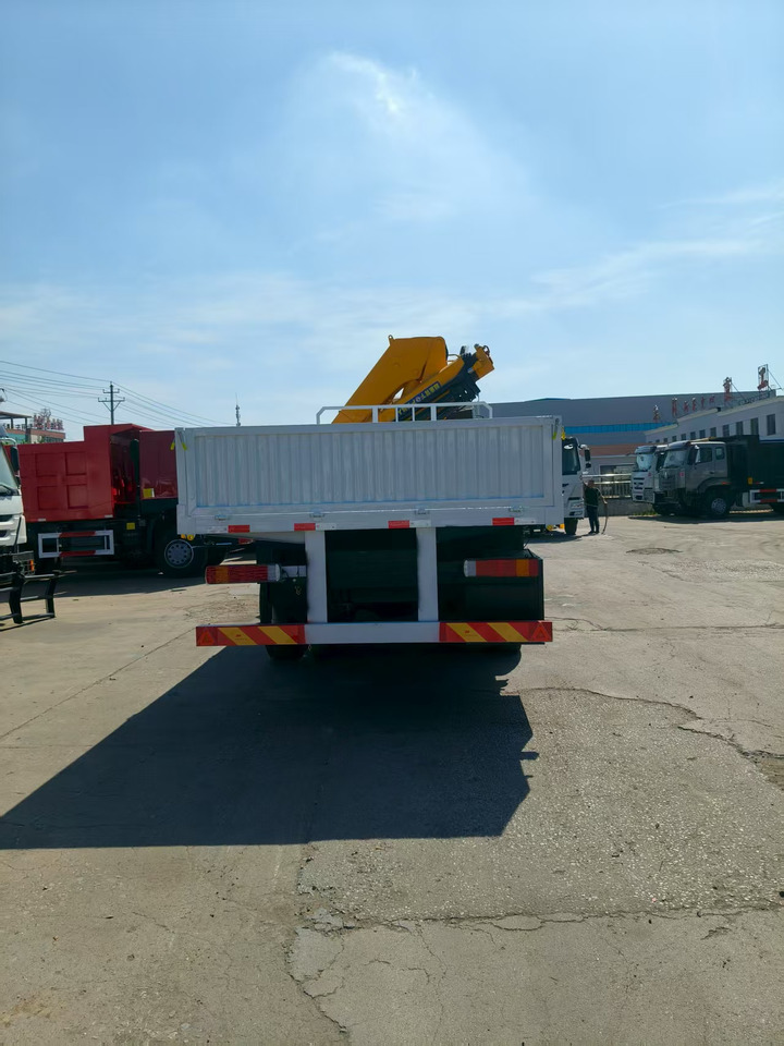 Shacman - Truk derek: gambar 5 Shacman - Truk derek: gambar 5