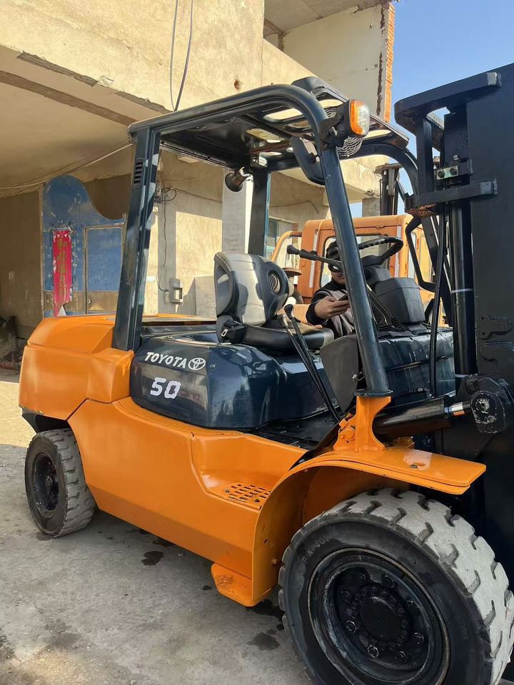 TOYOTA 50 CLICK HERE FOR DISCOUNT - Forklift diesel: gambar 2 TOYOTA 50 CLICK HERE FOR DISCOUNT - Forklift diesel: gambar 2