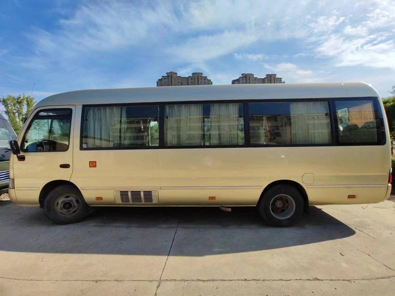 TOYOTA CLICK HERE FOR DISCOUNT - Bus kota: gambar 1 TOYOTA CLICK HERE FOR DISCOUNT - Bus kota: gambar 1