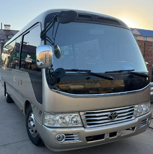 TOYOTA Coaster 1HZ - Bus kota: gambar 2 TOYOTA Coaster 1HZ - Bus kota: gambar 2