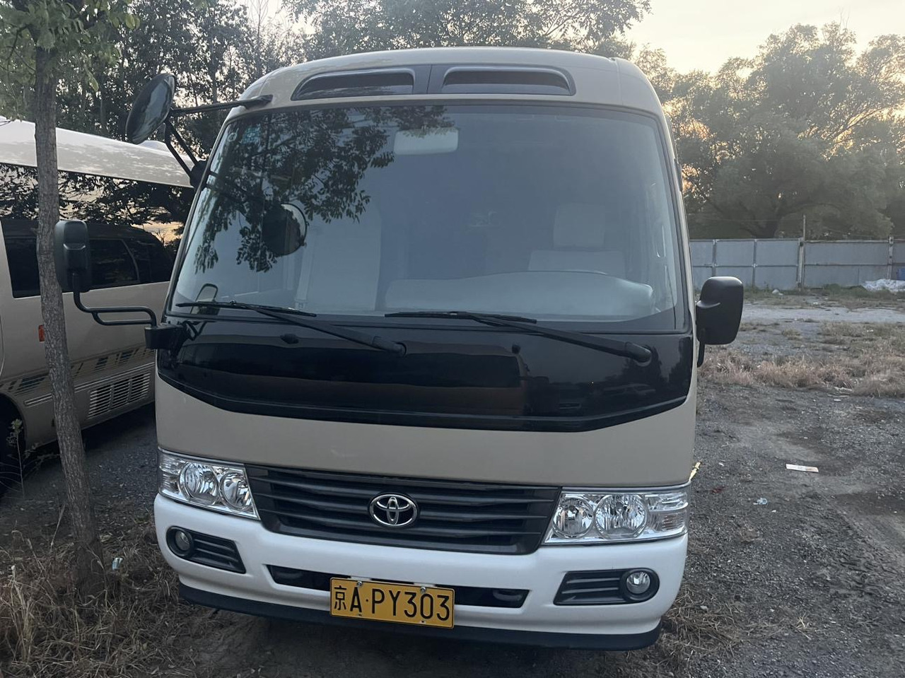 TOYOTA Coaster - Bus kota: gambar 3 TOYOTA Coaster - Bus kota: gambar 3
