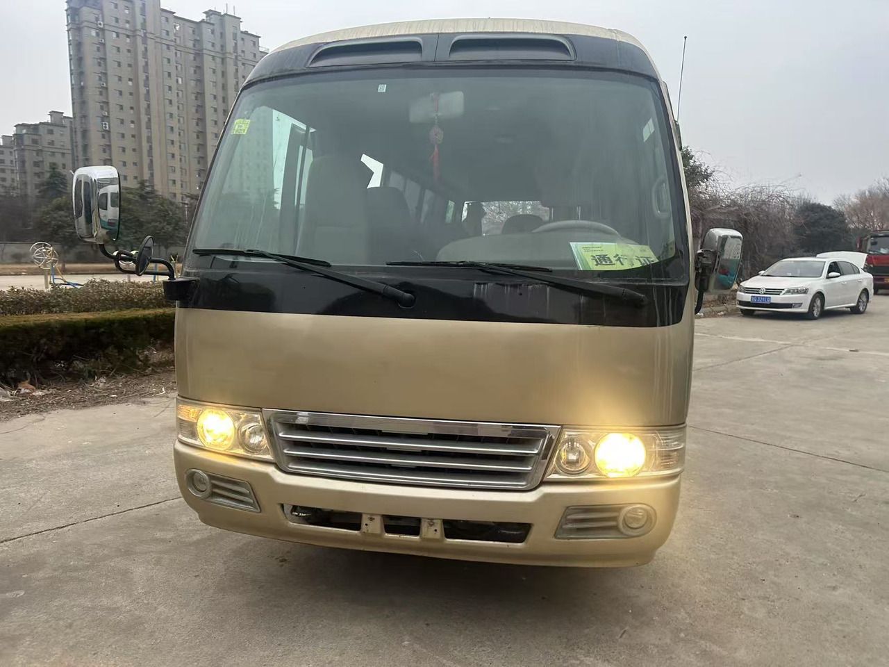 TOYOTA Coaster - Bus mini, Van penumpang: gambar 2 TOYOTA Coaster - Bus mini, Van penumpang: gambar 2
