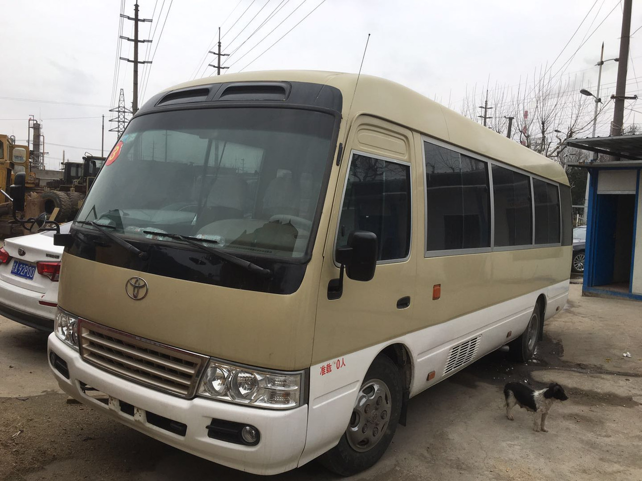 TOYOTA Coaster - Bus kota: gambar 1 TOYOTA Coaster - Bus kota: gambar 1