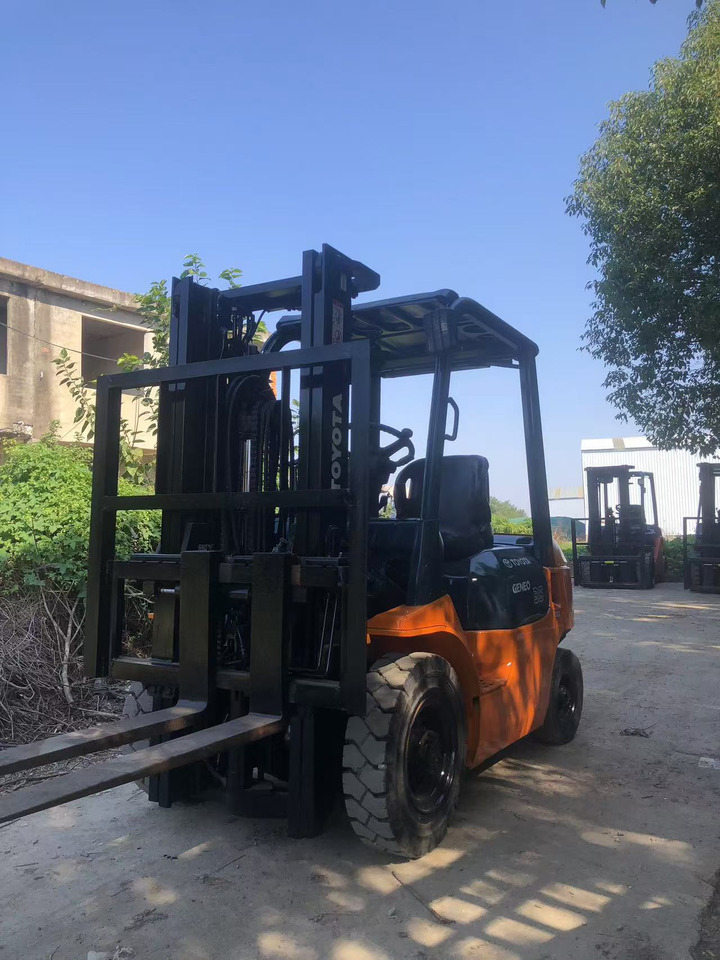 TOYOTA GENEO 35 CLICK HERE FOR DISCOUNT - Forklift diesel: gambar 5 TOYOTA GENEO 35 CLICK HERE FOR DISCOUNT - Forklift diesel: gambar 5