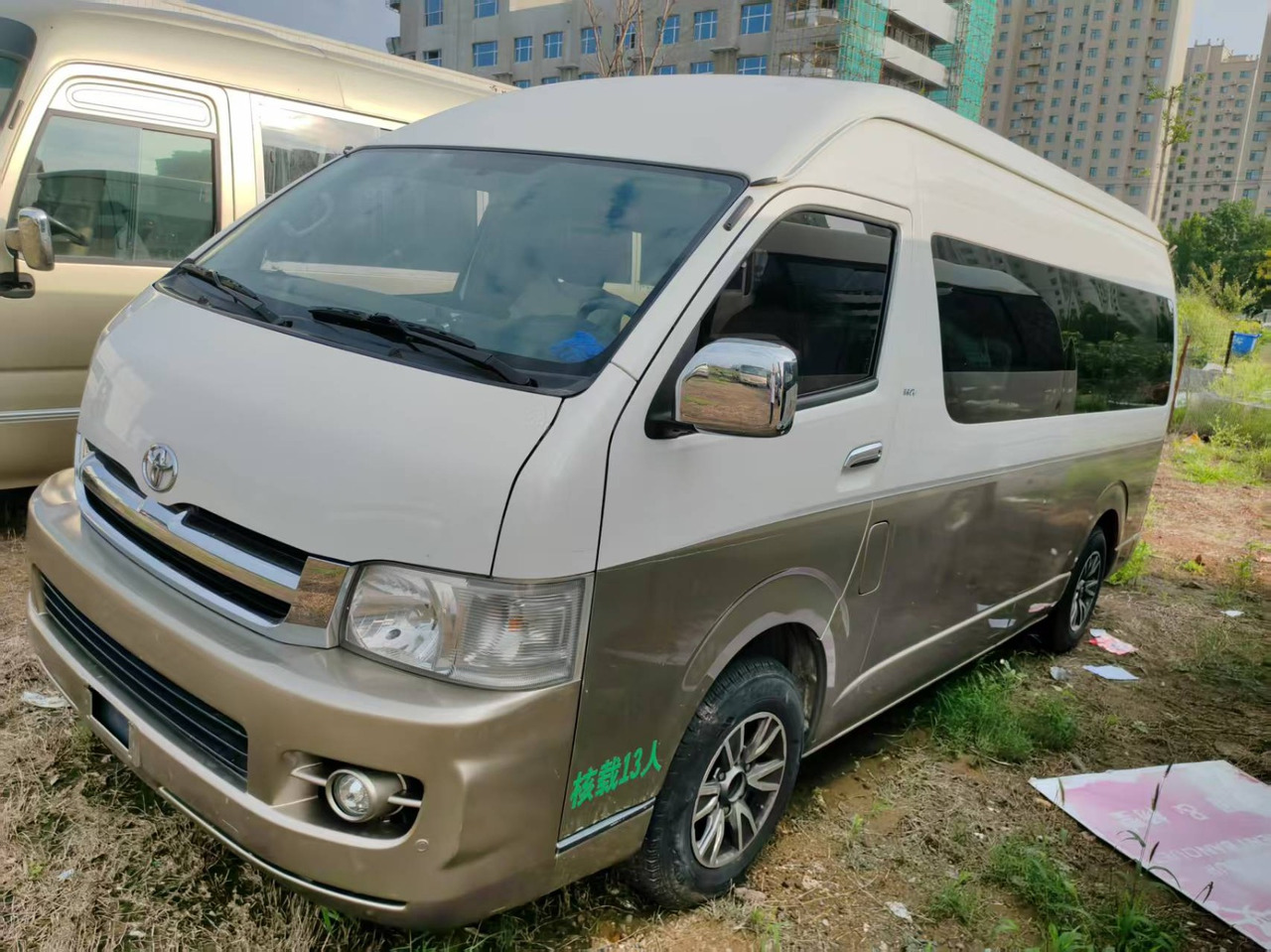 Toyota Hiace Mini Bus Click for Discount - Bus mini, Van penumpang: gambar 1 Toyota Hiace Mini Bus Click for Discount - Bus mini, Van penumpang: gambar 1