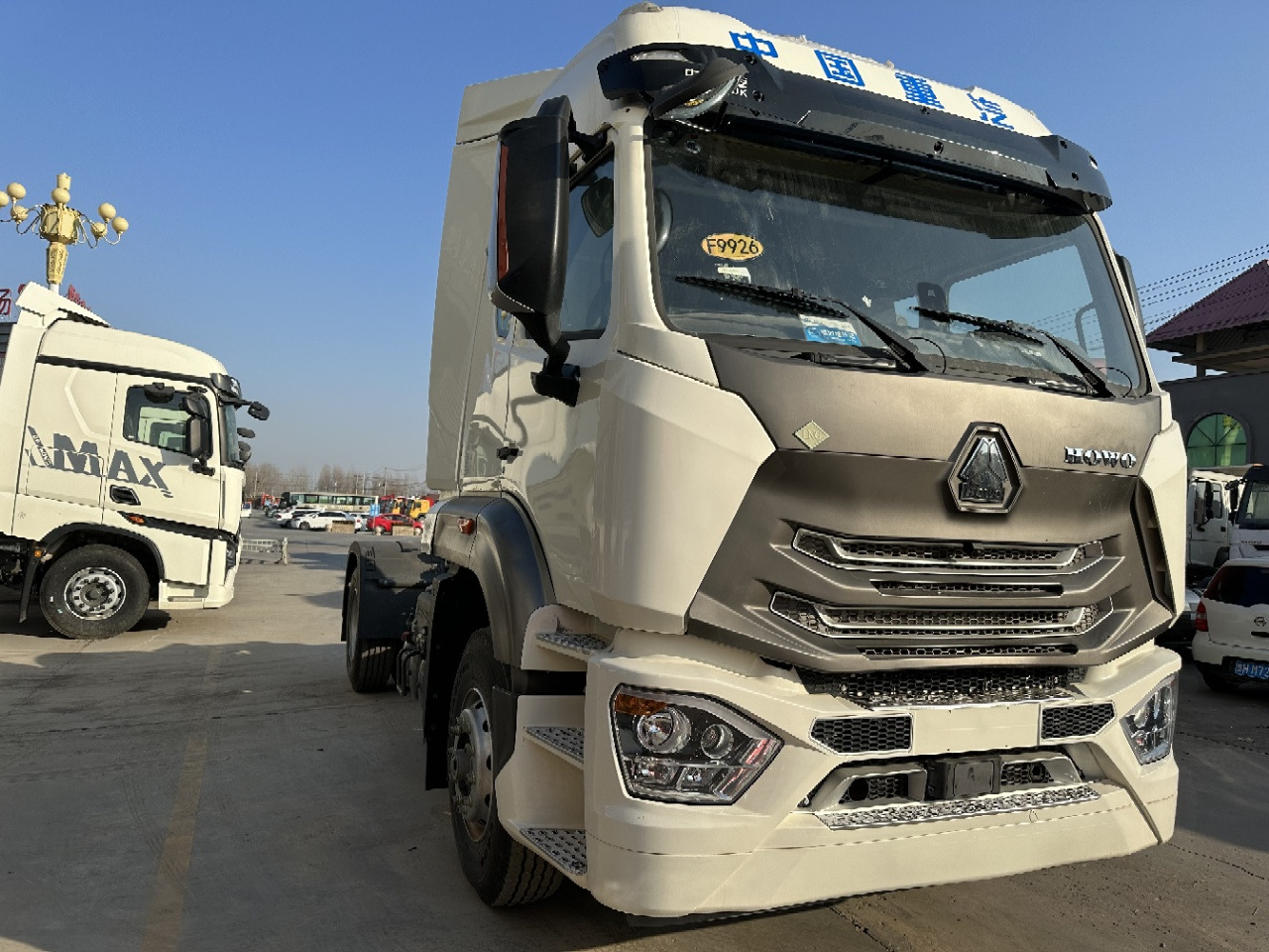 HOWO N7W 410 Haohan Tractor Unit 4X2 - Tractor head: gambar 3 HOWO N7W 410 Haohan Tractor Unit 4X2 - Tractor head: gambar 3