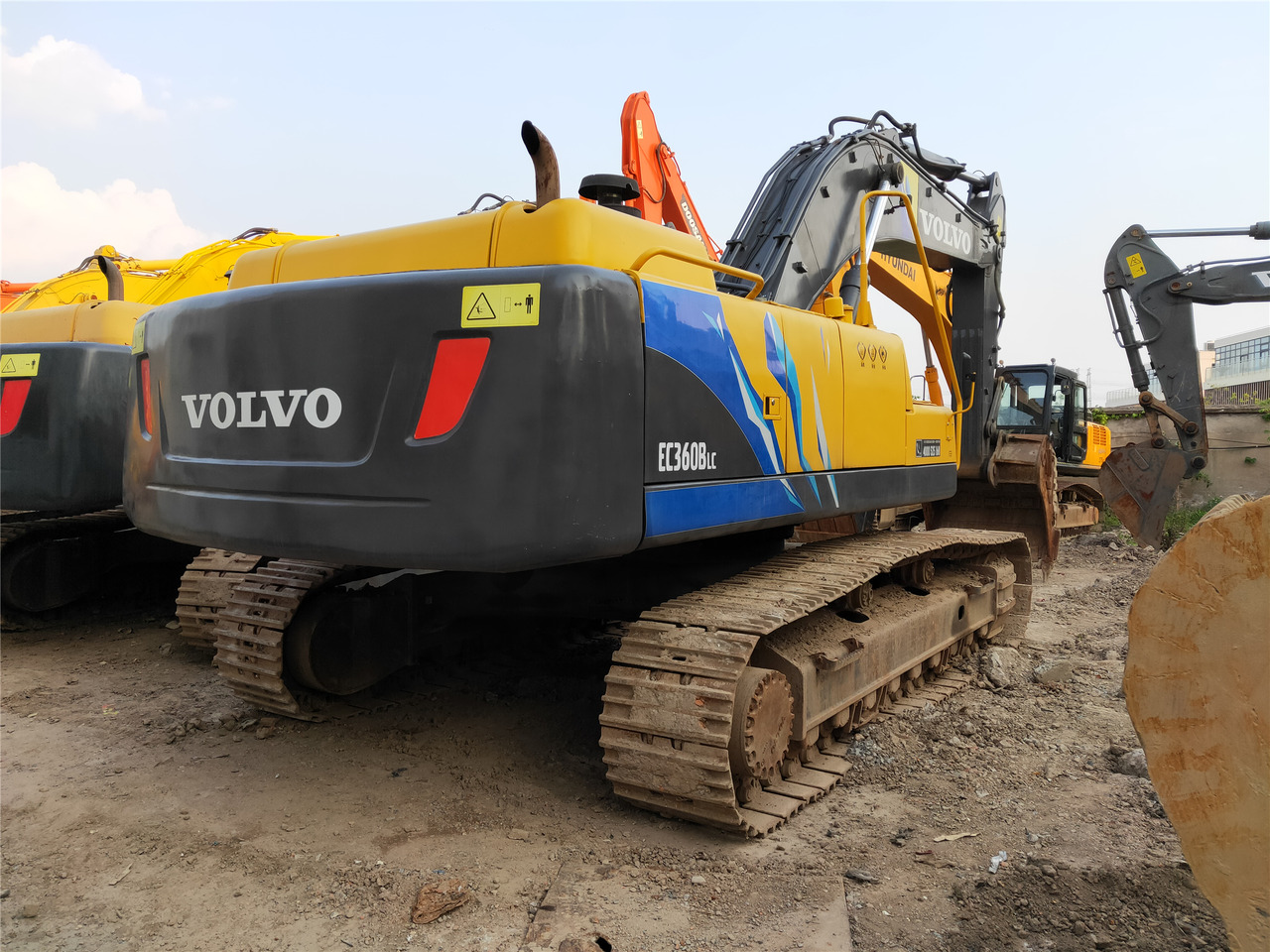 VOLVO Crawler Excavator EC360B - Ekskavator perayap: gambar 4 VOLVO Crawler Excavator EC360B - Ekskavator perayap: gambar 4