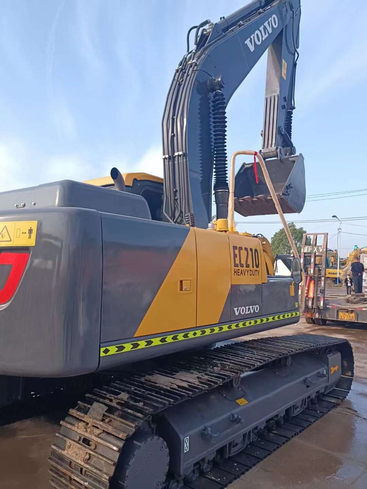 VOLVO EC210 Excavator Click for Discount - Ekskavator: gambar 1 VOLVO EC210 Excavator Click for Discount - Ekskavator: gambar 1