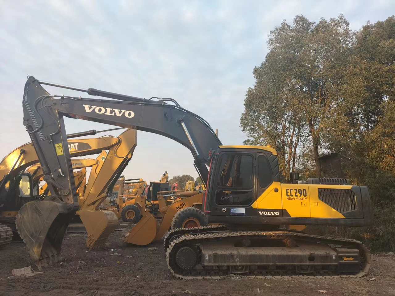 VOLVO EC290 Excavator Click for Discount - Ekskavator: gambar 2 VOLVO EC290 Excavator Click for Discount - Ekskavator: gambar 2