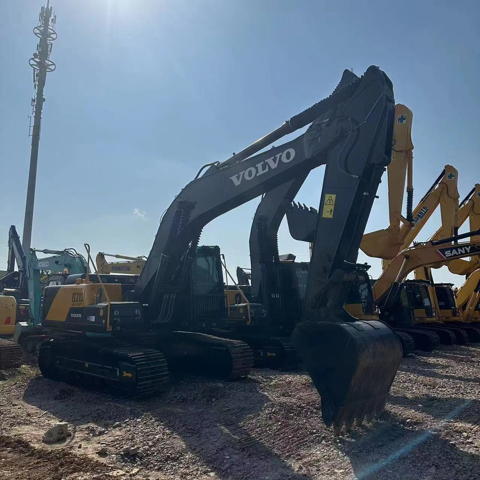 VOLVO Excavator EC210B Click for Discount - Ekskavator: gambar 3 VOLVO Excavator EC210B Click for Discount - Ekskavator: gambar 3