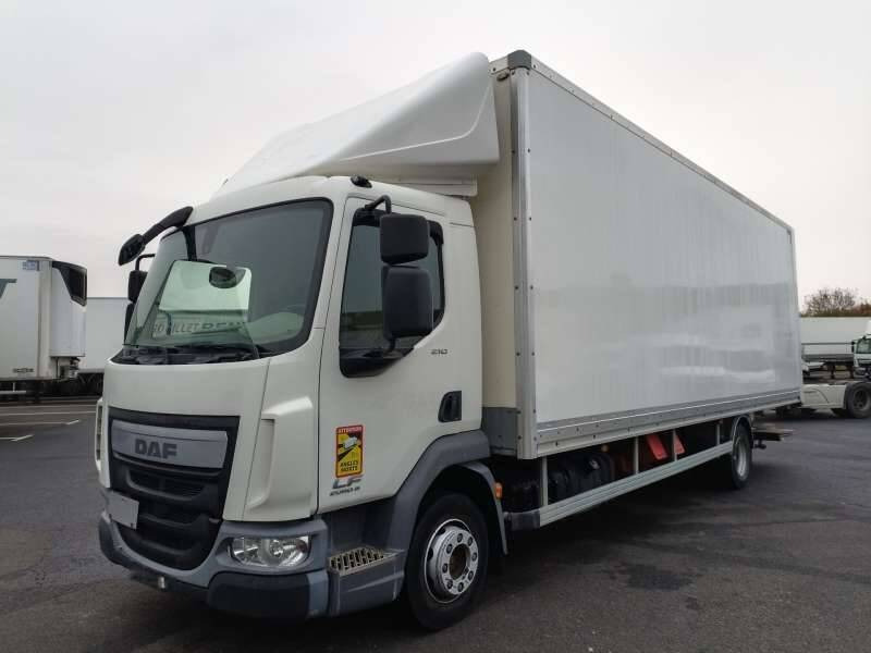 Camion Porteur 12 TONNES 210 CV HAYON PORTE RELEVANTE - Truk box: gambar 1 Camion Porteur 12 TONNES 210 CV HAYON PORTE RELEVANTE - Truk box: gambar 1
