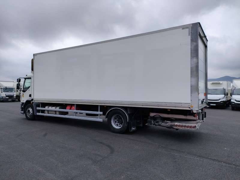 Camion Porteur 19 TONNES 280 CV HAYON PORTE RELEVANTE - Truk box: gambar 4 Camion Porteur 19 TONNES 280 CV HAYON PORTE RELEVANTE - Truk box: gambar 4