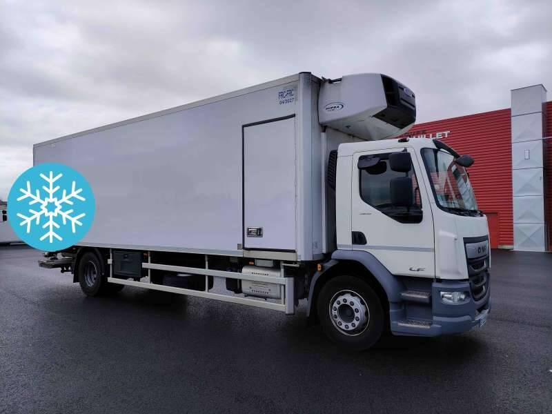 Camion Porteur FRIGO 19 TONNES 320 CV HAYON CAISSE LAMBERET BI TEMP GROUPE CARRIER SUPRA 1150 - - Truk berpendingin: gambar 1 Camion Porteur FRIGO 19 TONNES 320 CV HAYON CAISSE LAMBERET BI TEMP GROUPE CARRIER SUPRA 1150 - - Truk berpendingin: gambar 1