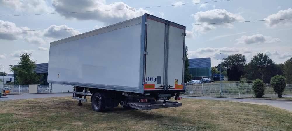 Semi-remorque 1 Essieu DISTRIBOX HAYON 24 PALETTES 2 PORTES AR 2M80 - Semi-trailer kotak tertutup: gambar 5 Semi-remorque 1 Essieu DISTRIBOX HAYON 24 PALETTES 2 PORTES AR 2M80 - Semi-trailer kotak tertutup: gambar 5