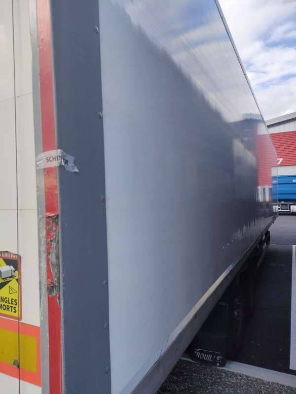 Semi-remorque 2 Essieux 27 TONNES PORTE RELEVANTE - Semi-trailer kotak tertutup: gambar 3 Semi-remorque 2 Essieux 27 TONNES PORTE RELEVANTE - Semi-trailer kotak tertutup: gambar 3