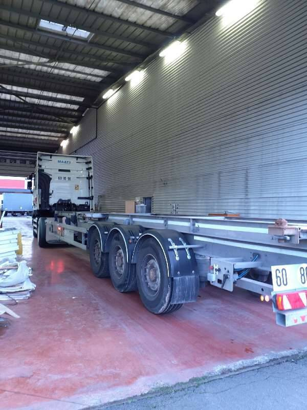 Semi-remorque 3 Essieux 38 TONNES CHARIOT COULISSANT - Semi-trailer pengangkut mobil: gambar 1 Semi-remorque 3 Essieux 38 TONNES CHARIOT COULISSANT - Semi-trailer pengangkut mobil: gambar 1