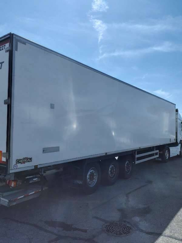 Semi-remorque 3 Essieux FRIGO 38 TONNES HAYON CAISSE CHEREAU GROUPE CARRIER VECTOR 1950 MT - Semi-trailer berpendingin: gambar 4 Semi-remorque 3 Essieux FRIGO 38 TONNES HAYON CAISSE CHEREAU GROUPE CARRIER VECTOR 1950 MT - Semi-trailer berpendingin: gambar 4